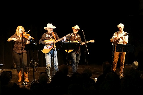 The Fabulous Farmer Boys & The Lucky Riders in der Theaterwerkstatt